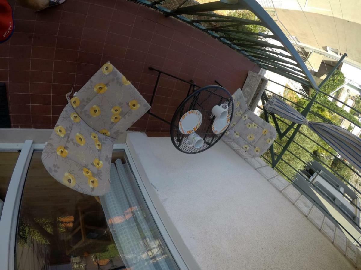 Apartman Kalajzic Omis Exterior photo